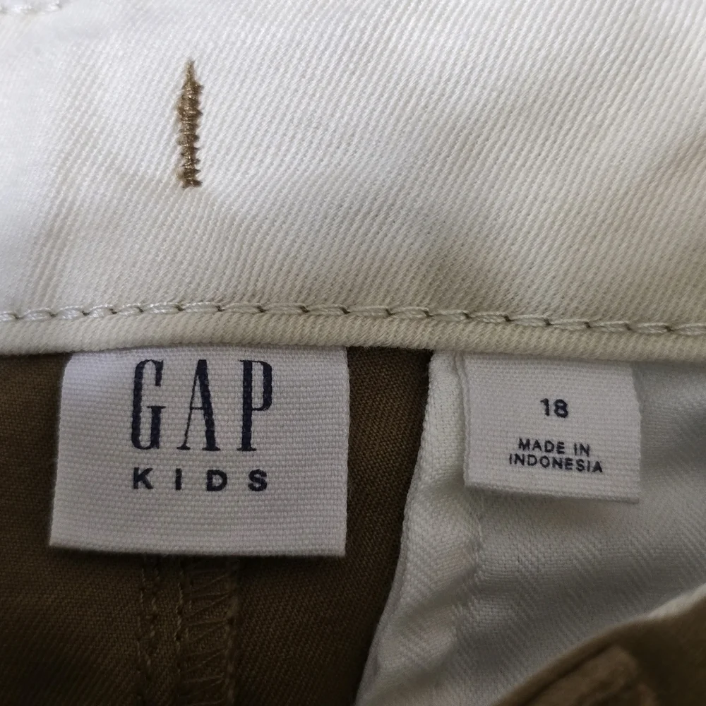 nwt GAP boys size‎ 18 Tech Skinny Pants Adjustable Waist Flat Front Tan